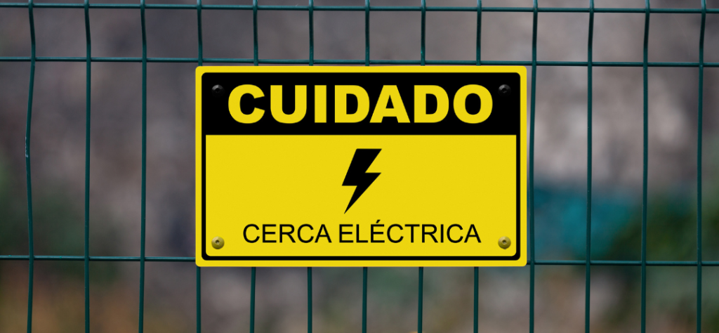 Manutenção de cerca elétrica